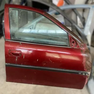 Opel Vectra B Çıkma Sağ Ön Kapı