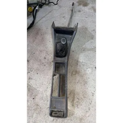 Opel Astra F Orta Konsol 