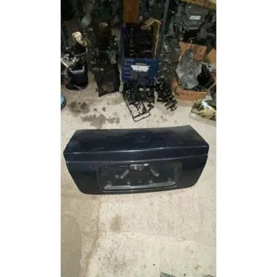 Opel Vectra B Çıkma Makyajlı bagaj Kapağı Yeşil Renk 