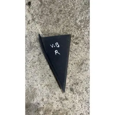 Opel Vectra Sağ Kapı Üçgeni GM 