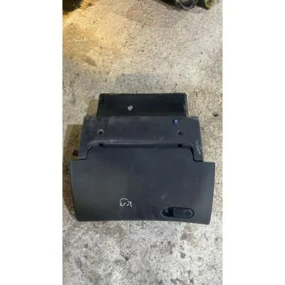 Opel Vectra Çıkma Sağ Torpido Gözü GM 