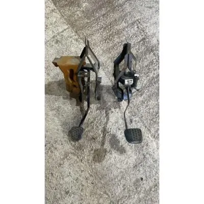 Opel Vectra B Astra Debriyaj Fren Pedal Takımı 