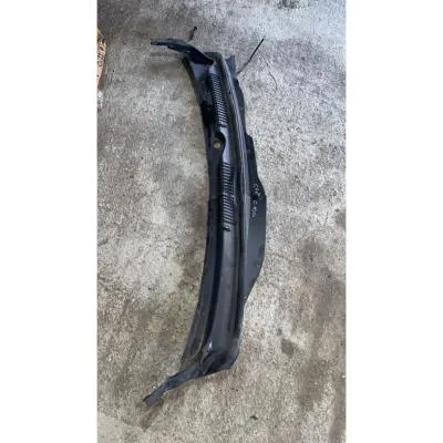 Chevrolet Captiva C100 Silecek Alt Izgarası GM Cam Önü Izgarası Takım 