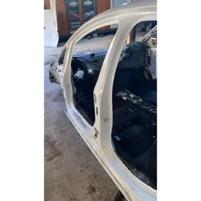 Opel Astra J Kesme Sol Ön Direk Orta Direk Marşpiyel Sacı Beyaz Renk 