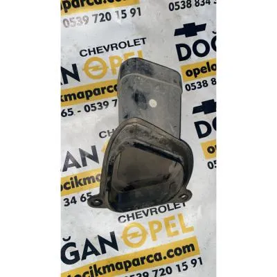 Opel Astra J Meriva B Chevrolet Cruze Hava Filtre Kutusu Alt Giriş Borusu GM 13346074