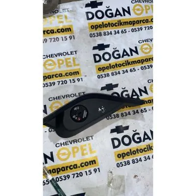 Opel Astra J Sol Torpido Kapağı Airbag Anahtarlı GM 