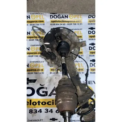 Opel Astra J Chevrolet Cruze Çıkma Orijinal Ön Taşıyıcı & Porya GM Orijinal 