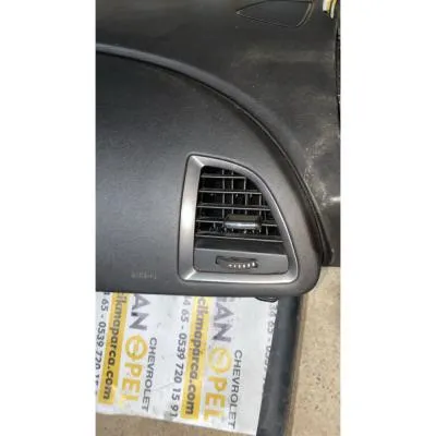 Opel Astra J Sağ Sol Kalorifer Havandırma Izgaraları (Muzul) GM Orijinal 