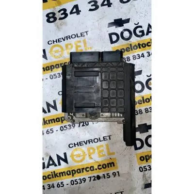 Opel Astra J Corsa D E Aveo T300 1.3 CDTI Çıkma Motor Beyni ECU GM 13243604