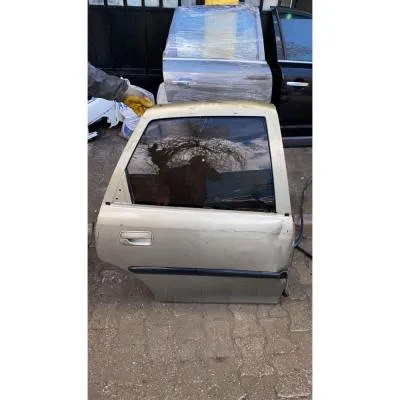 Opel vectra B Kum Beji Az Hasarlı Kapı Sağ Arka 