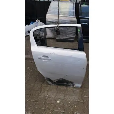 Opel Corsa D 2007-2014 Çıkma Sağ Arka Kapı Gri Renk 