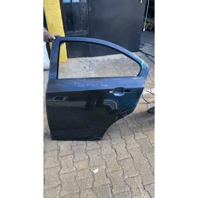 Chevrolet Yeni Aveo T300 Sedan Sıfır Orijinal Kapı GM 