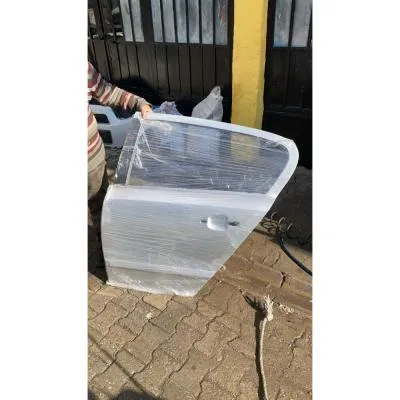 Opel Astra H 2004-2014 Çıkma Orijinal Sol Arka Kapı Gümüş Gri Renk GM 