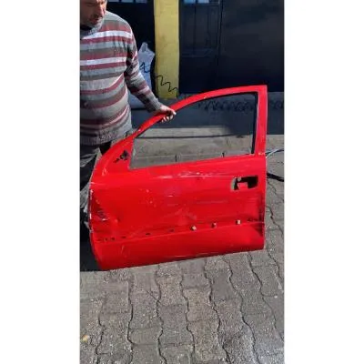 Opel Astra G 1998-2008 Çıkma Sol Ön Kapı Ufak Hasarlı GM Kırmızı