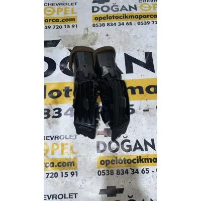 Opel Astra J İnsignia A Orijinal Orta Havalandırma Izgaraları GM Sağ Sol 