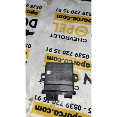 Opel Astra J Xenon Far Seviye KOntrol Beyni (Modülü) GM 13366017