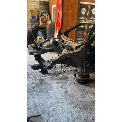 Opel İnsignia A 2009-2017 Kesme Orijinal Sağ Sol Ön Şase Podye Kılıç Sacı 