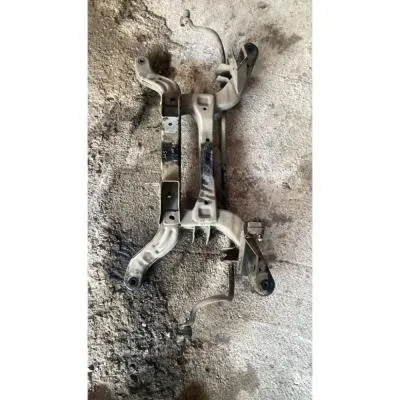 Opel İnsignia A 2009-2017 Çıkma Arka Dingil Travers Torsiyon GM 