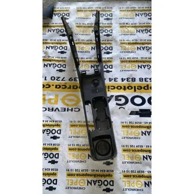 Chevrolet Yeni Aveo T300 Çıkma Orijinal Orta Konsol Vites Konsolu Çakmaklık ESP Tuşu GM 