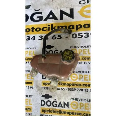 Chevrolet Yeni Aveo T300 Çıkma Orijinal Yedek Su Deposu Genelşme Tankı GM 95048411