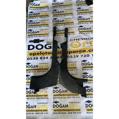 Chevrolet Yeni Aveo T300 Çıkma Orijinal Ön İç Marşpiyel Kaplama Bakaliti Sağ-Sol