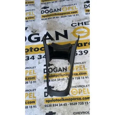 Chevrolet Yeni Aveo T300 Çıkma Orijinal Orta Konsol Vites Çerçevesi GM 