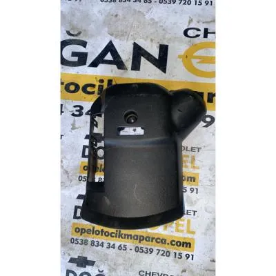 Chevrolet Yeni Aveo T300 Çıkma Orijinal Direksiyon Alt Boğaz Kaplama GM 