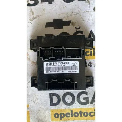 Opel İnsignia Ön Koltuk Beyni GM 13584809