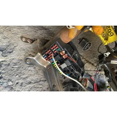 Chevrolet Yeni Aveo T300 Çıkma Orijinal İç Sigıorta Kutusu GM 