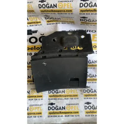 Opel İnsignia Çıkma Torpido Kutusu  GM 