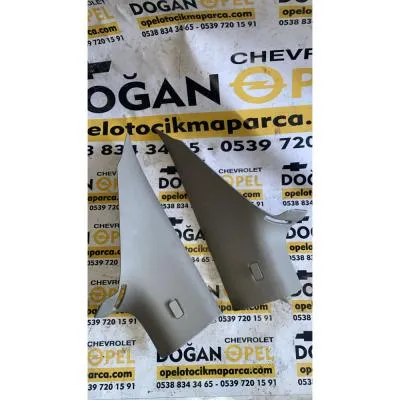 Opel İnsignia Çıkma Arka Köşe Kaplama Bakalitleri GM 