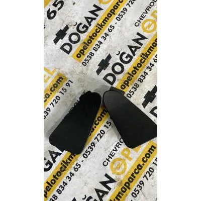 Opel İnsignia A Bagaj İçi Stop Arka Kapağı GM 23167409- 23167408