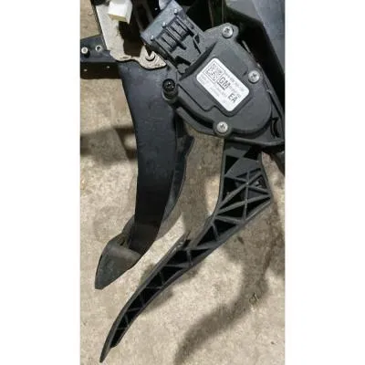 Opel Astra J Chevrolet Cruze Çıkma Orijinal Gaz Pedalı GM 13252702 EA