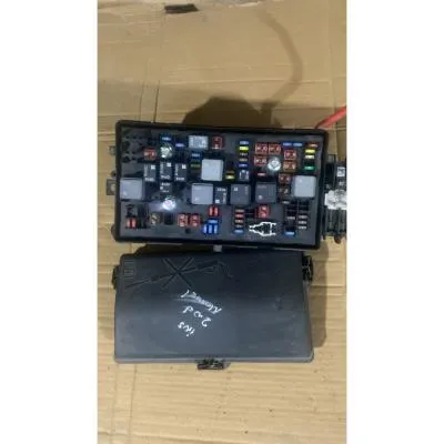 Opel İnsignia 2.0 CDTİ Sigorta Panosu GM 13343479 NU