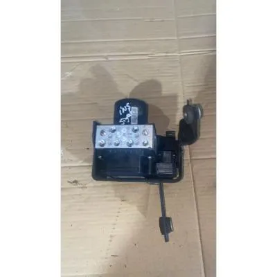 Opel İnsignia A Çıkma Orijinal ABS Beyni ABS Pompası Komple GM 22757649 - 16817015 16312215-b