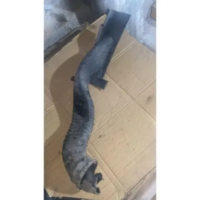 Opel İnsignia  A Çıkma Orijinal Hava Filtre Giriş Borusu GM 