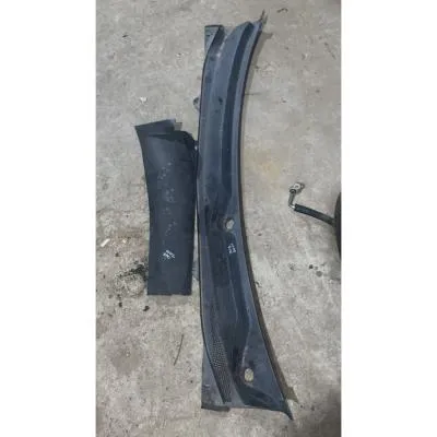 Opel İnsignia Silecek Alt Izgaraları Çıkma Orijinal 