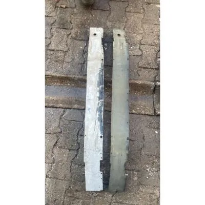 Opel İnsignia A Çıkma Orijinal Ön Tampon Demirleri GM