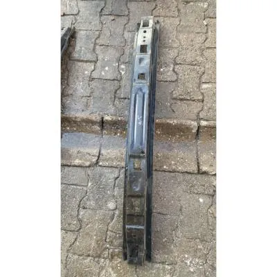 Opel Vectra A Ön Tampon Demiri 