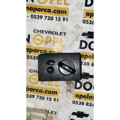 Ford Focus C Max Far Anahtarı Ghia 4MT13A024CA FoMoCo